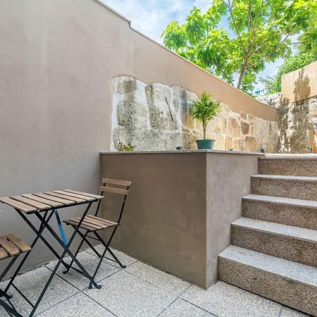 Heroismo, Stylish 2 Bedroom Appartamento Oporto