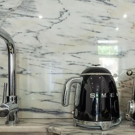 Heroismo, Stylish 2 Bedroom Апартаменты *