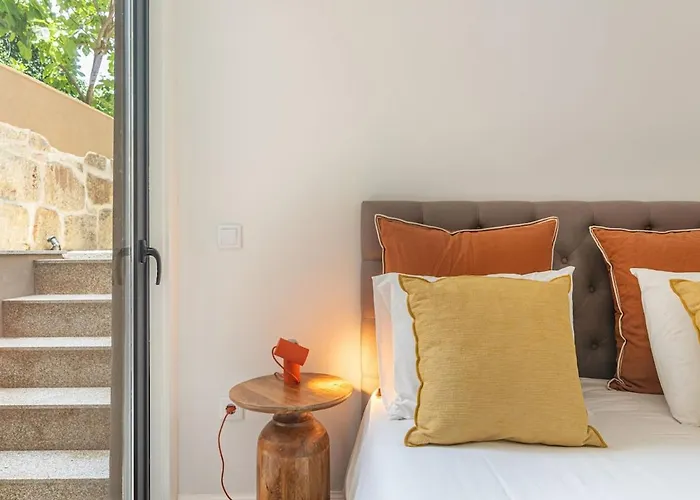 Heroismo, Stylish 2 Bedroom Daire Porto